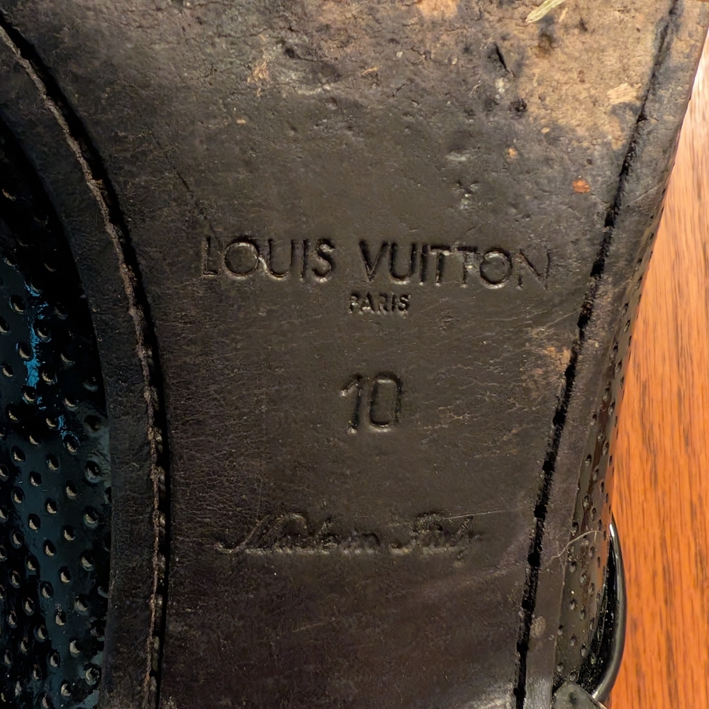 Louis Vuitton Black Patent Leather Lasercut Accents Oxfords - Picture 4 of 11
